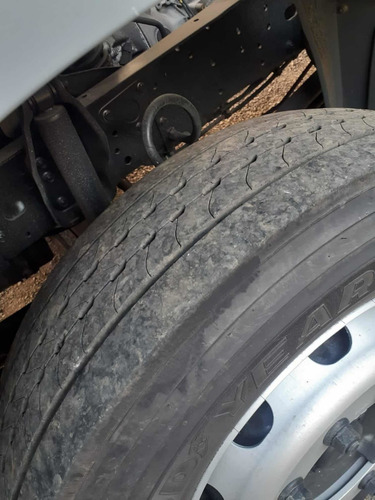 Imagem 8 de 14 de Atego Mb 1719 Toco Mb 1719 Baú