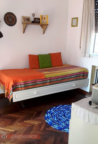 Imagen 9 de 14 de Casa En Venta En Castelar