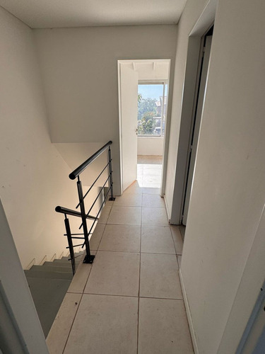 Venta Duplex 3 Ambientes Con Jardin Y Cochera