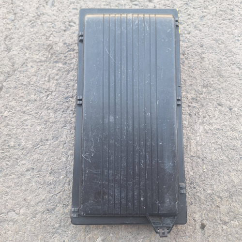 Tapa Filtro De Aire Tsuru 97-17 Original Usado (Usado)