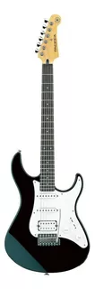 Guitarra eléctrica Yamaha Pacifica PAC012/100 Serie 100 de aliso black brillante con diapasón de palo de rosa