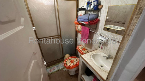 Gbf 25-17791 Los Samanes Vendo Bello Apartamento Contacteme.