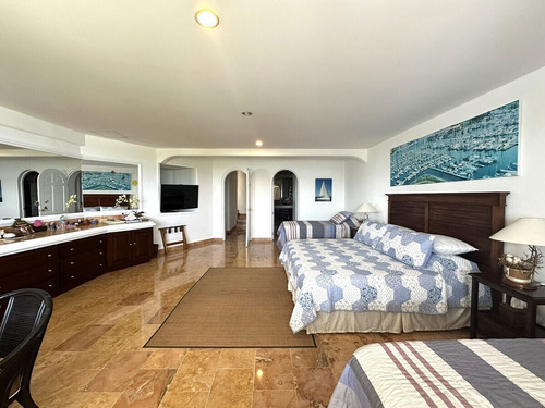 Departamento En Venta En Cancún En Residencial Del Mar Con Alberca Privada: