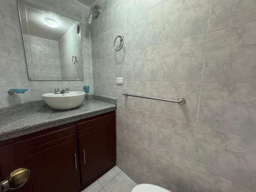 Arriendo Departamento Amoblado En Latacunga