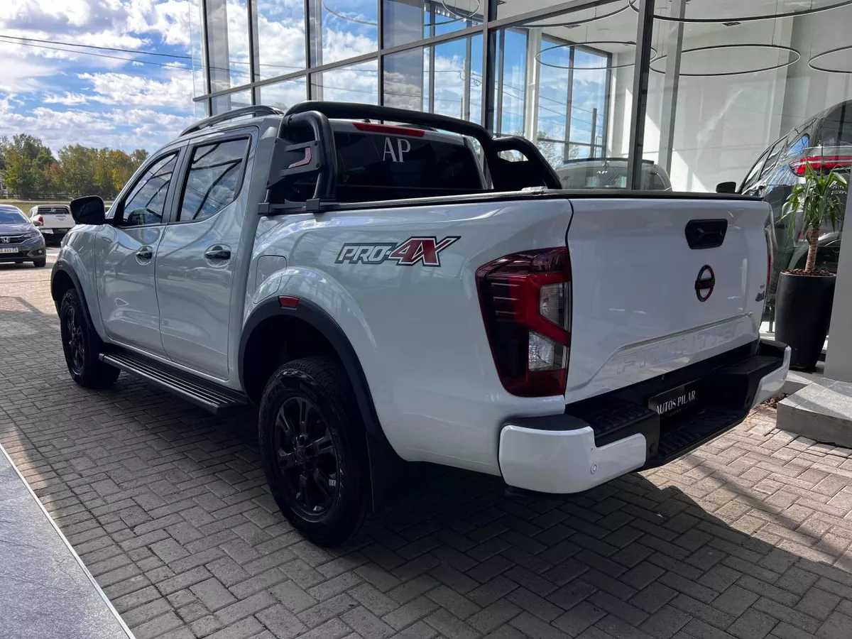 Nissan Frontier 2.3bt Pro4x 4x4 At