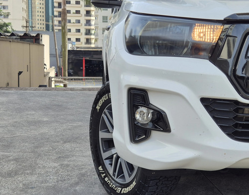 Toyota Hilux 2.7 SRV 4X2 CD 16V FLEX 4P AUTOMÁTICO