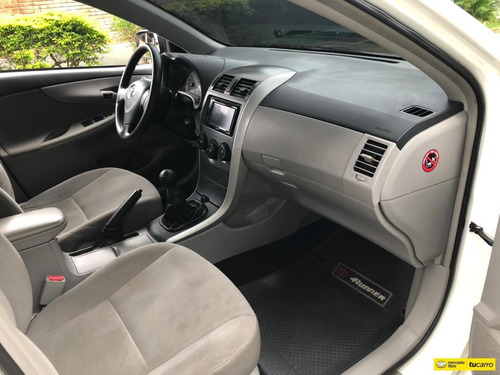 Imagen 6 de 9 de Toyota Corolla Xei