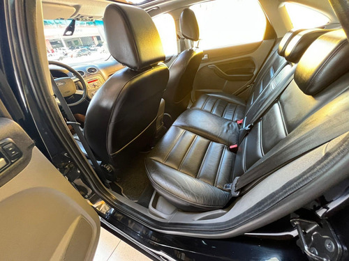 Imagem 13 de 14 de Ford Focus Sedan Focus 2.0 16v/se/se Plus Flex 5p Aut. Flex