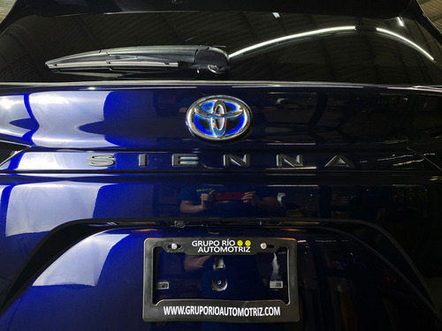 Toyota Sienna 2.5 Xle Piel Hibrido At