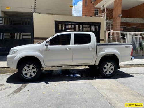 Toyota Hilux Kavak