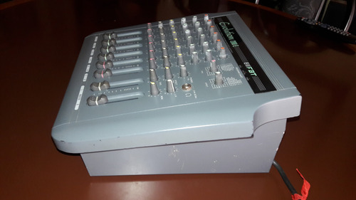 Mixer Potenciada Fbt Evolution 200e 8 Canales (Usado)