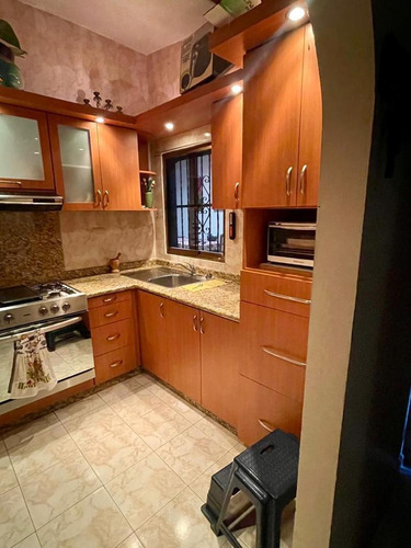 Imagen 9 de 14 de Se Vende Casa Espaciosa En Turmero 04121460083