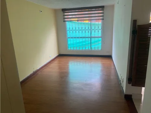Se Vende Inmueble En Alamos, Bogotá
