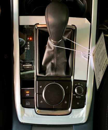 Imagen 4 de 14 de Mazda Cx30 Touring At 2.0l Rojo