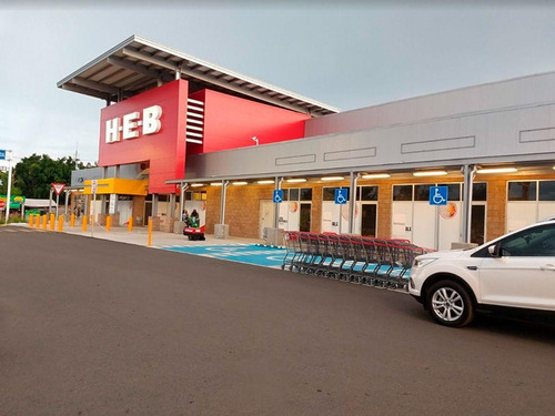 Local En Renta, Heb, Irapuato, Gto. 36 M²