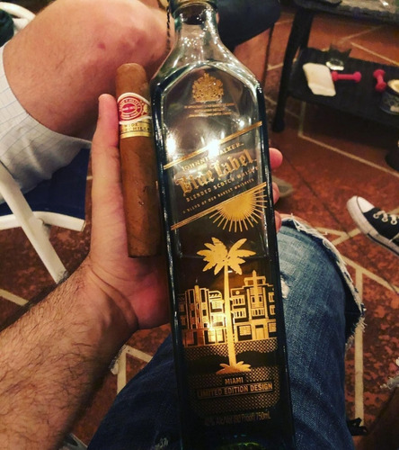 Johnnie Walker Blue Label Miami Plaza Serrano