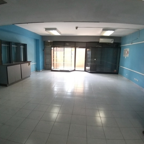 Imagen 4 de 6 de Local En Venta - Av. Francisco De Miranda