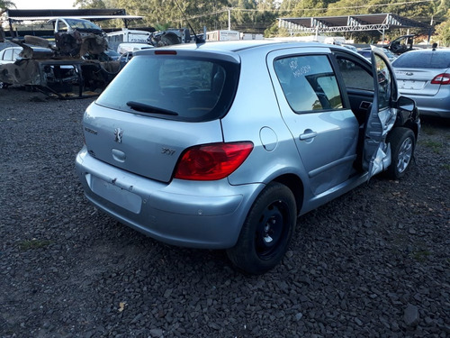 Imagem 2 de 14 de Sucata Peugeot 307 2.0 2007 Gasolina - Rs Auto Peças Farroup
