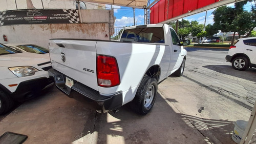 Imagen 6 de 14 de Dodge Ram 2500 Cab Regular 4x4