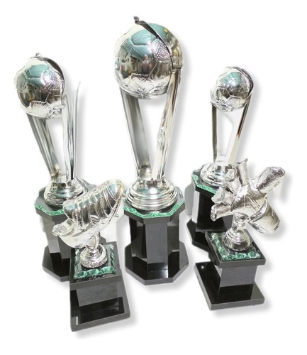 Trofeos De Futbol Copas Balón Premiacion