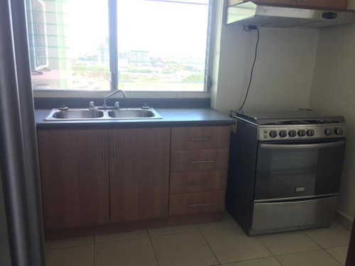 Imagen 4 de 14 de Venta De Apartamento En Green Park, Condado Del Rey 20-9936