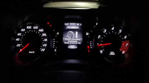 Fiat Cronos 1.8 Precision