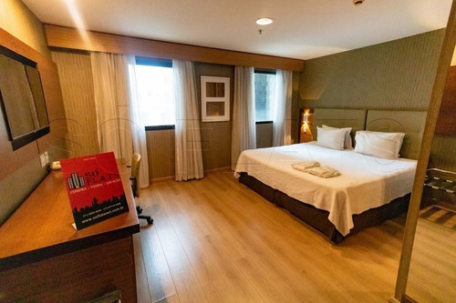 Imagem 2 de 15 de Flat Na Av. Ibirapuera, Prox Ao Metro Eucaliptos E Ao Shopping Ibirapuera - Sf31365