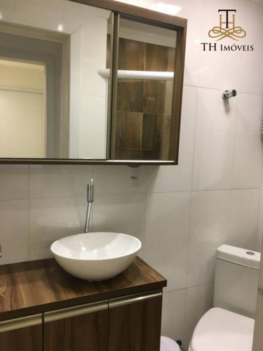 Apartamento Reformado E Mobiliado De 1 Dormitório, Na Avenida Central, 01 Vaga Privativa De Garagem, Em Balneário Camboriú/sc - R$480.000,00 - Ap0051
