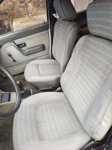 Volkswagen Senda 1.8 Confort