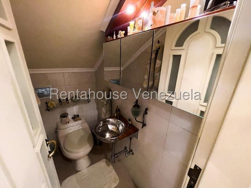 Impecable Y Lujoso Town House En Venta En La Union, Mls #25-21206