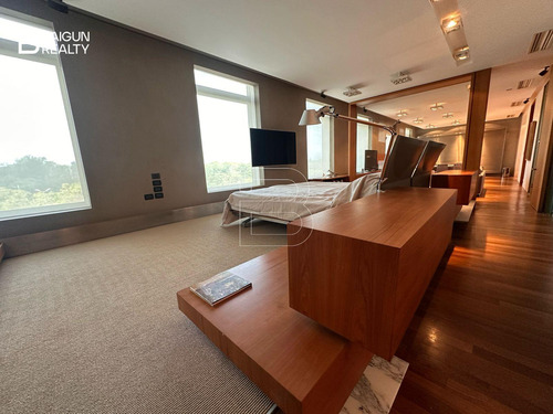 Departamento 2 Ambientes Con Cochera En Venta En Puerto Madero