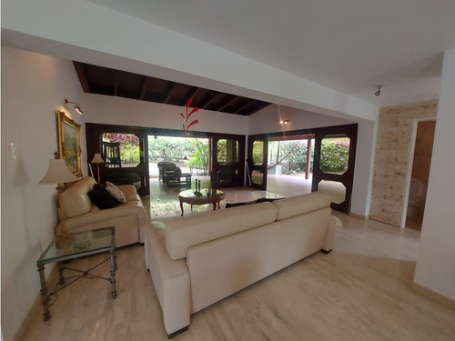Se Vende Casa 550m2 La Lagunita Country Club 8699