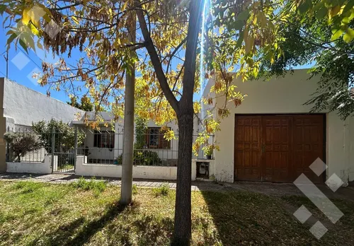 Venta De Casa 3 Dormi -  B° La Sirena - Neuquen Capital