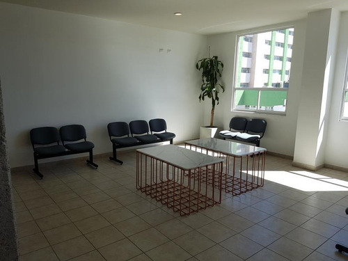 Imagen 5 de 12 de Oficina Comercial En Renta Zona Centro
