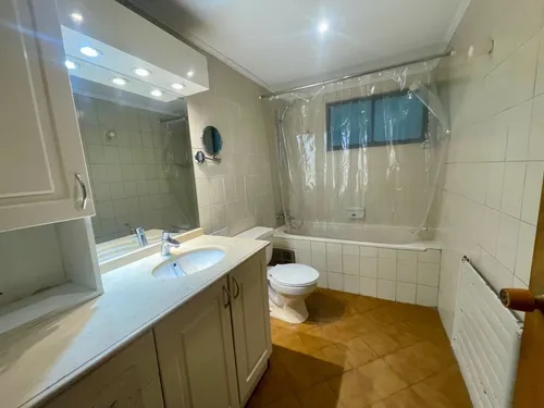 Departamento 4 Dormitorios, 2 Baños, Lonco Oriente