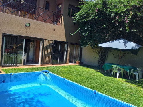 Excelente Chalet En 2 Plantas Reciclado En Inmejorable Zona