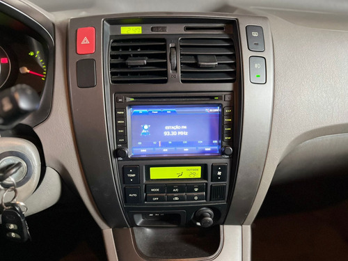 Hyundai Tucson 2.0 MPFI GLS 16V 143CV 2WD FLEX 4P AUTOMÁTICO