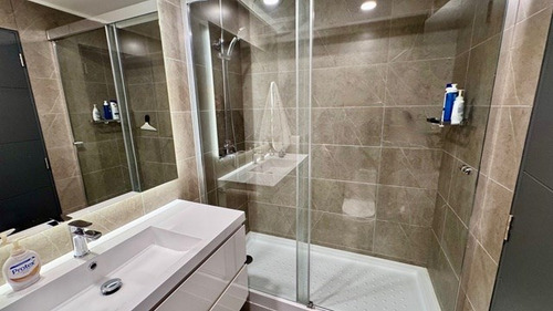 Departamento En Venta De 2 Dorm. En Lo Barnechea