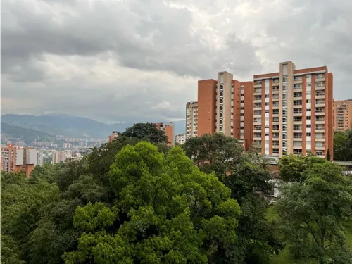 Apartamento Con Súper Balcón Y Vista- Área 116 Mt- 3 Alcobas-los Mesa