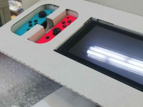 Imagen 2 de 3 de Nintendo Switch 5 Juegos Más Estuche Nuevos