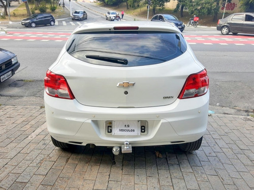 Chevrolet Onix Ls 1.0 2016 4p