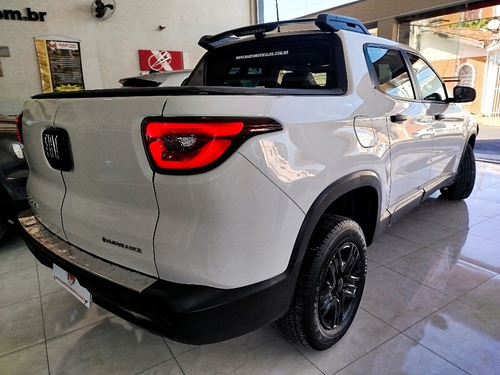 Fiat Toro 1.8 16V EVO FLEX ENDURANCE AT6