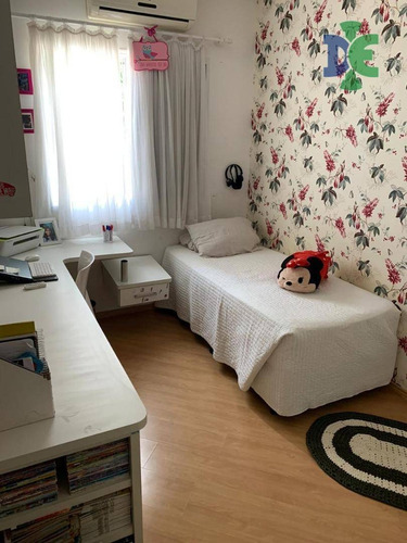 Sobrado Com 3 Dormitórios À Venda, 114 M² Por R$ 550.000,00 - Jardim Beira Rio - Jacareí/sp - So0100