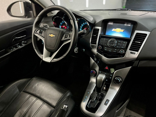 Imagem 8 de 16 de Chevrolet Cruze 1.8 Ltz Sport6 Flex Automático C/teto 2013