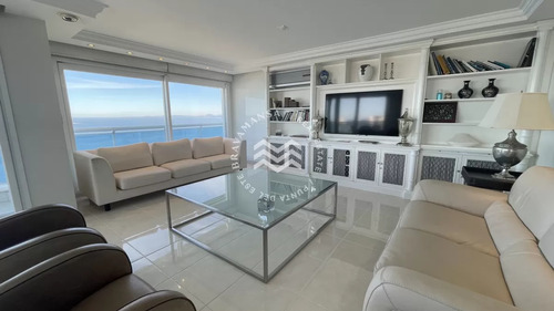 Venta Espectacular Apartamento En Primera Linea Frente Al Mar. Piso Alto, Punta Del Este