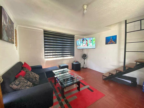 Casa Con Excelente Ubicación En Puente Alto