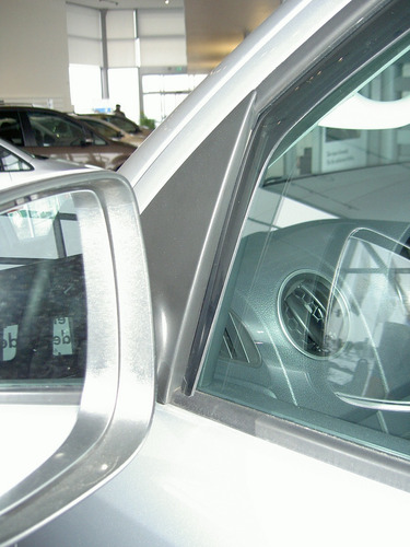 Imagen 6 de 6 de Remate Weathertech Deflectores 4 Ventanas Amarok 2011+