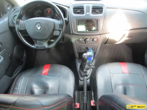 Renault Logan AUTHENTIQUE 1600CC MT AA