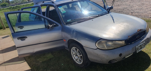 Ford Mondeo 1.8 Clx Rural