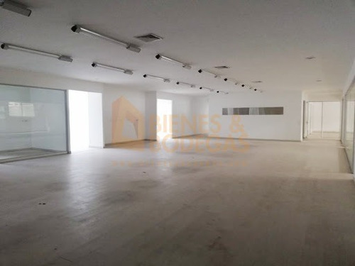 Bodegas En Arriendo Niquia 643-4216